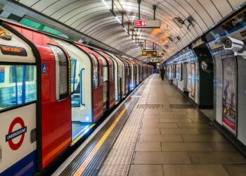 Cámaras con IA en el metro de Londres